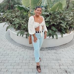 Meet your Posher, Skylar